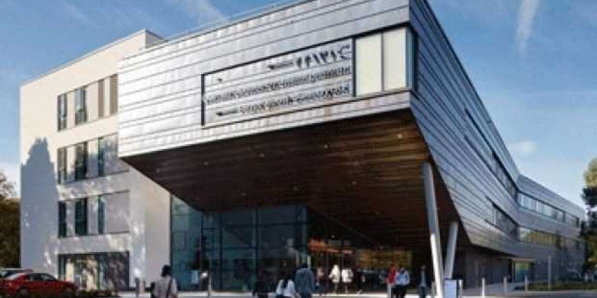 Why Choose Cardiff Metropolitan University?