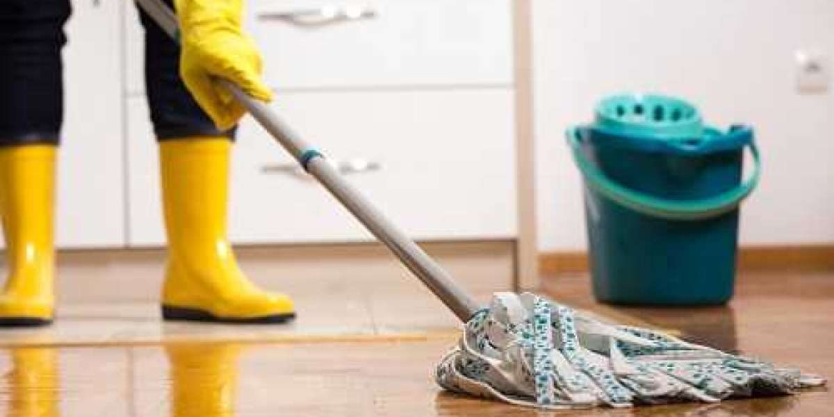 How Often Should I Mop? A Comprehensive Guide to Maintaining Clean Floors