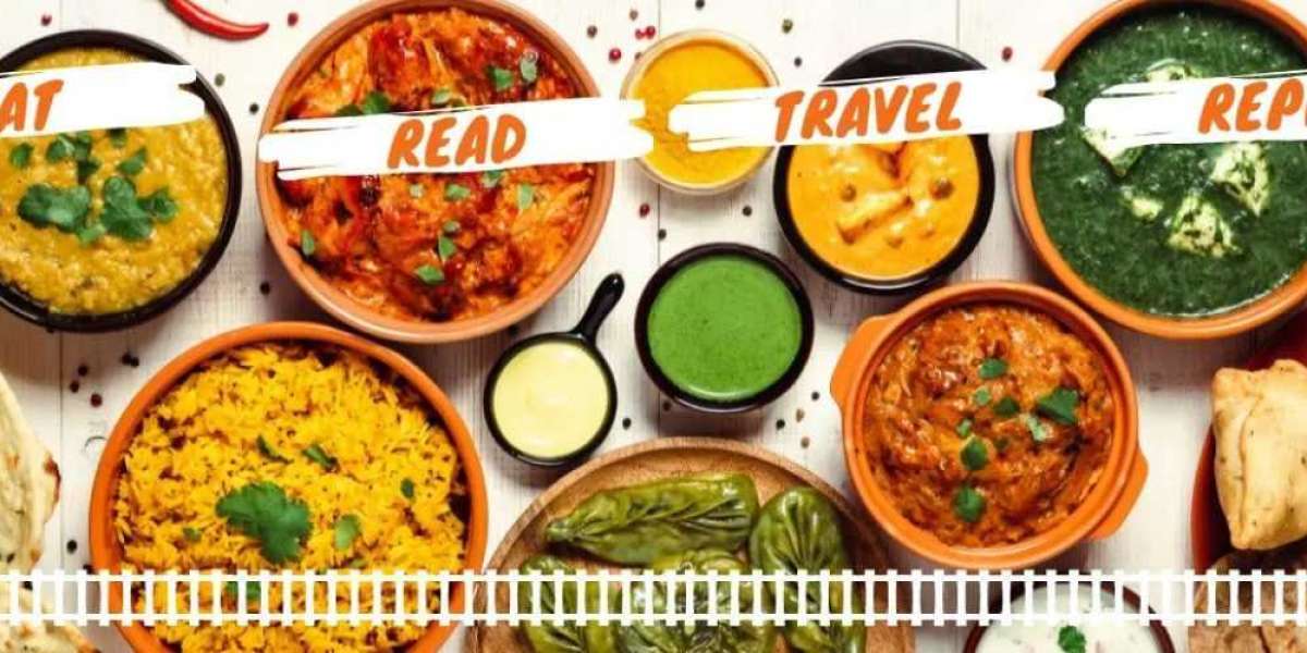 Quick and Easy to Order Food Online in Train | RailRecipe
