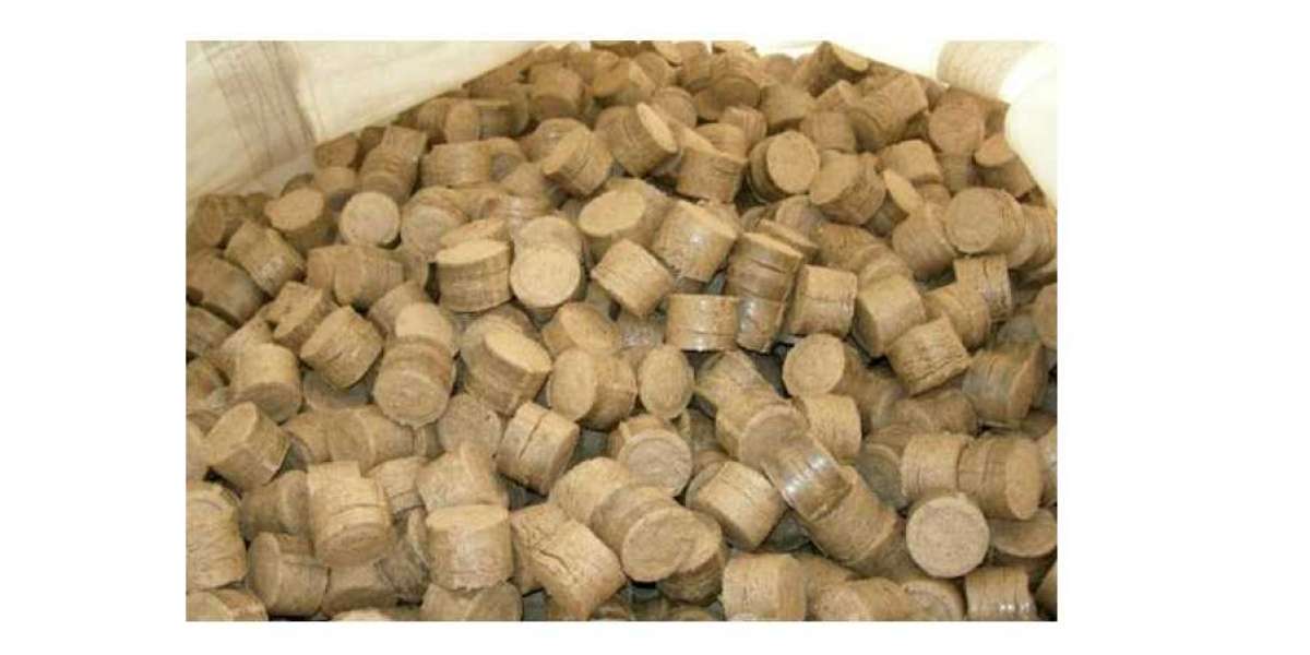 Production of wood pellets is becoming more small-scale.
