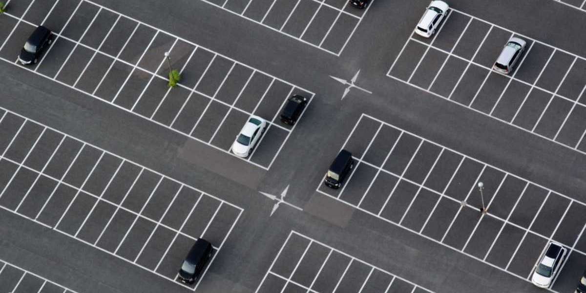 Lines that Guide: The Significance of Line Marking in Parking Areas