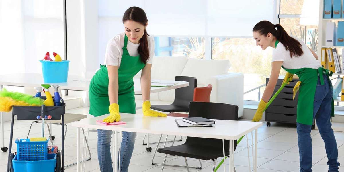 Professional Bond Cleaners Gold Coast | End of Lease Cleaning Services