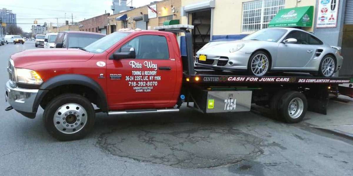 Types, functions, and applications of tow trucks