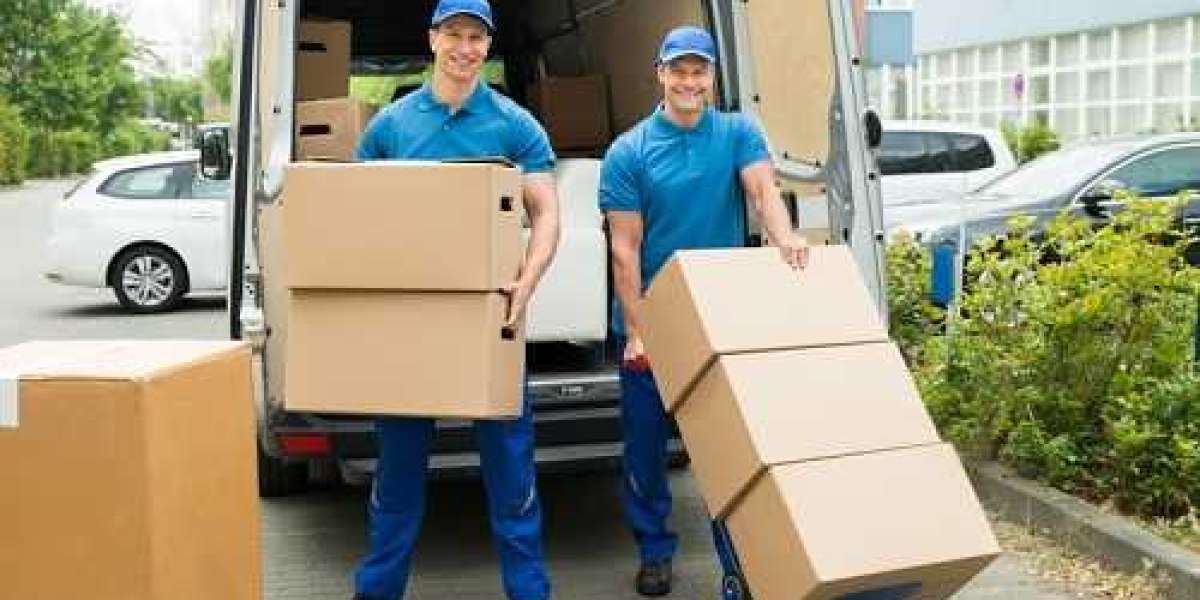 Simplify Your Move: How to Hire the Perfect Mover Near You