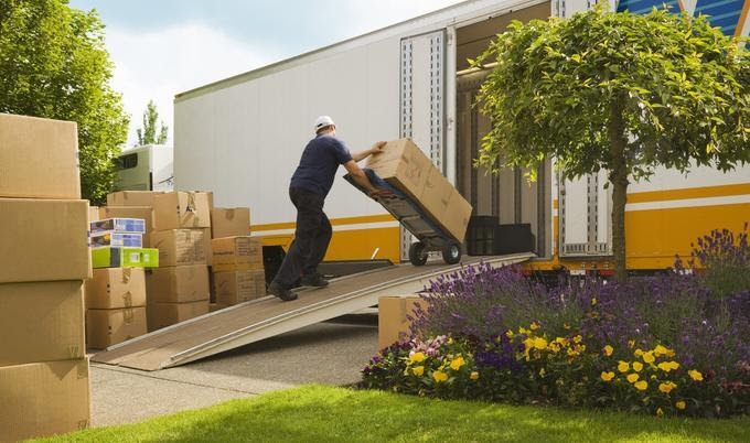 Things to Look For While Hiring a Packing Service for Your Move