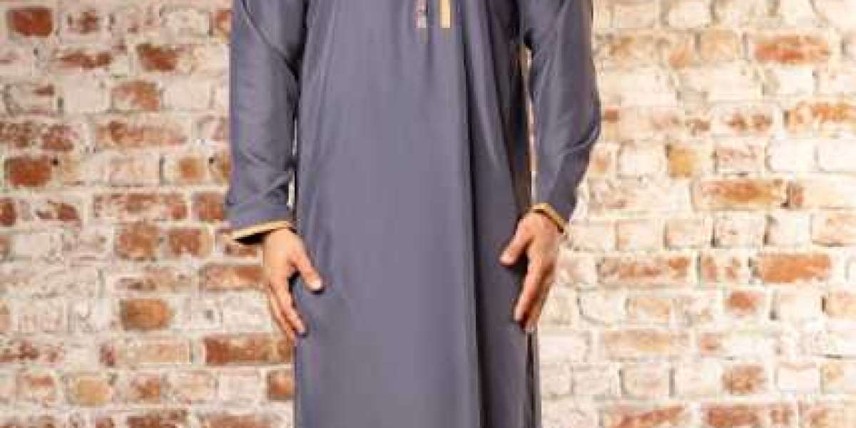 Elegance Meets Affordability: Mens Thobes UK Sale – Your Gateway to Traditional Style