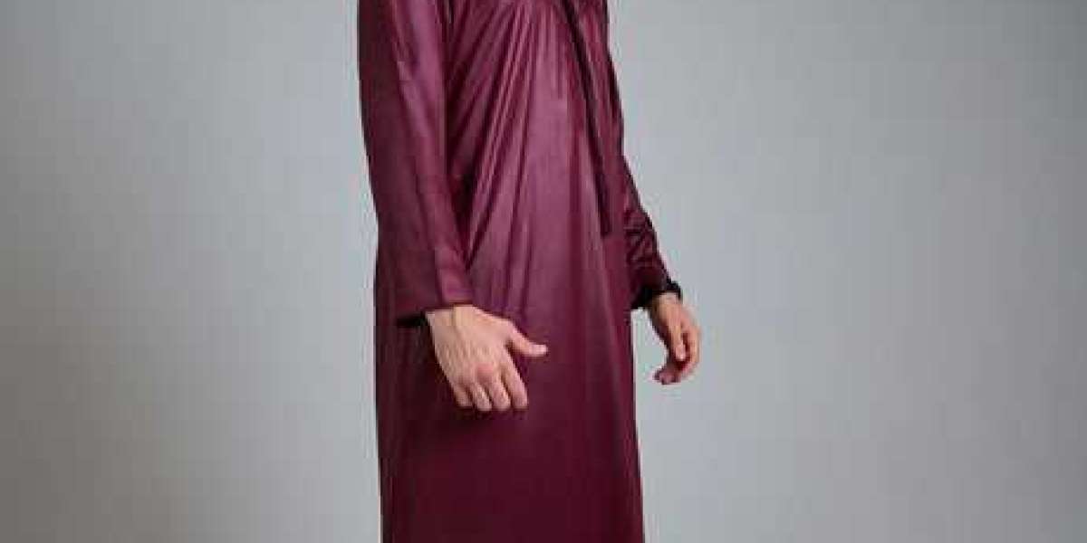 Embracing Elegance: The Timeless Jubba for Men in the UK