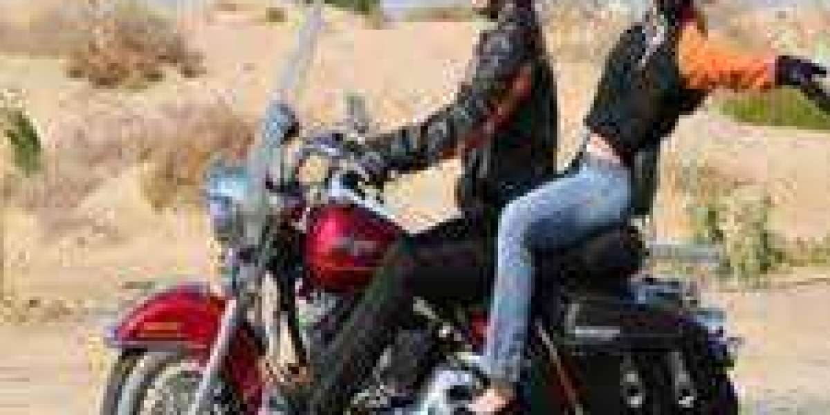 Exploring Dubai on Two Wheels: Enduro Bike Adventure Motorcycle Rentals"