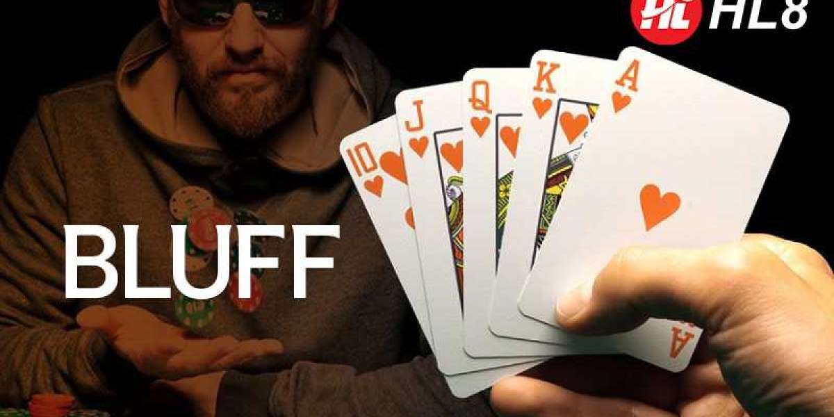 Chiến thắng đối thủ với kỹ năng Bluff trong Poker