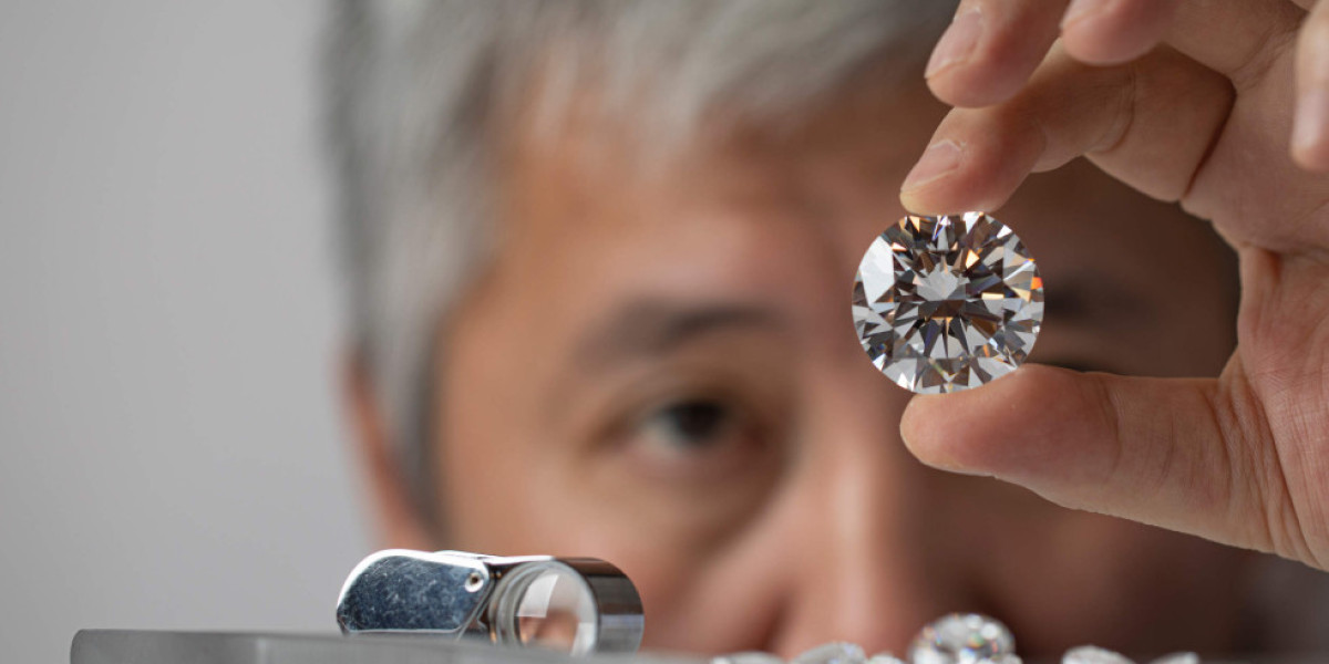 Unlocking Affordability: Navigating the World of Budget Lab Grown Diamonds