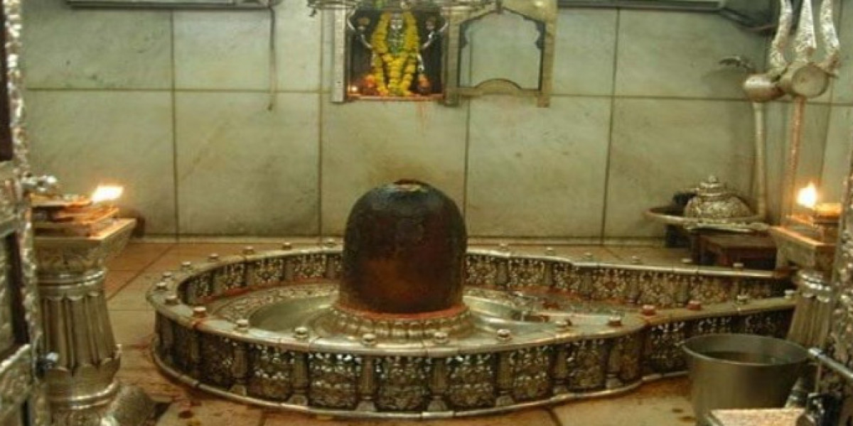 Ujjain Jyotirlinga Darshan: A Spiritual Odyssey Through Time and Devotion