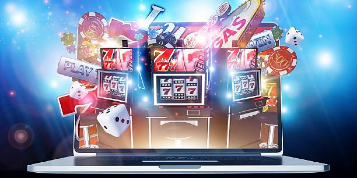The Fascinating World of Online Slots: A Dive into the Digital Realm of Entertainment