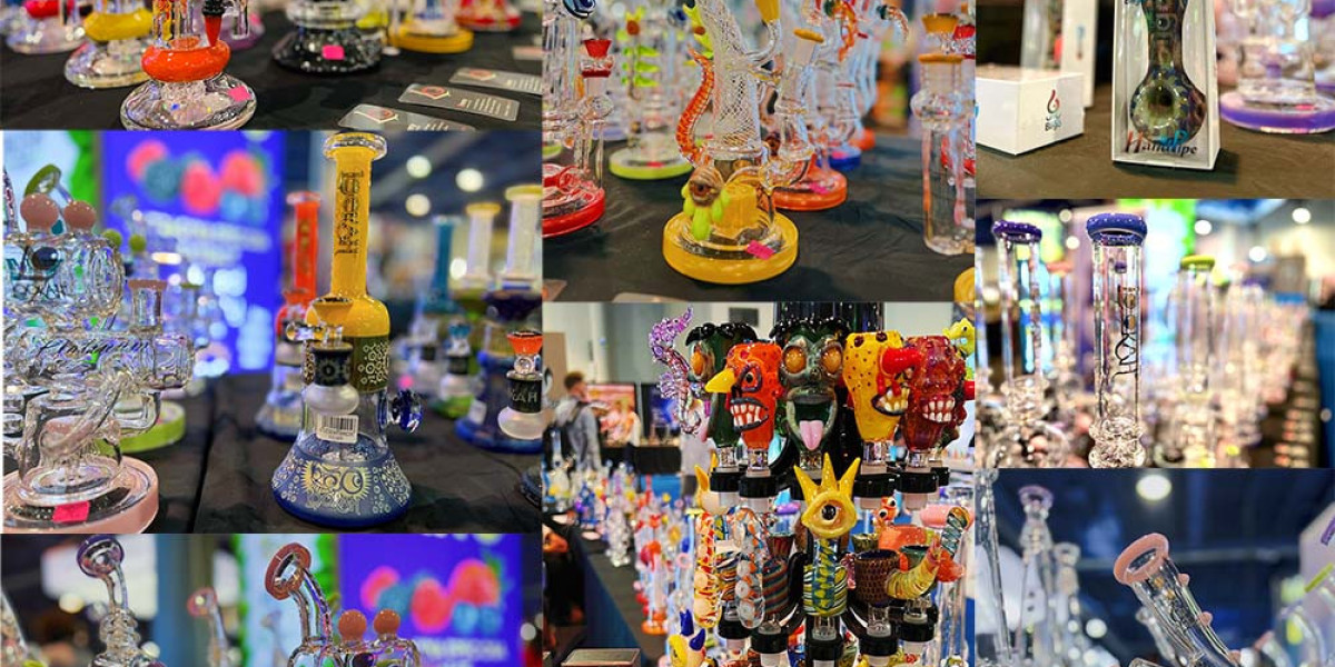 Discover the Best Cannabis Gear at a Smoke Shop Near Me: Wax Rigs, Bongs, and More