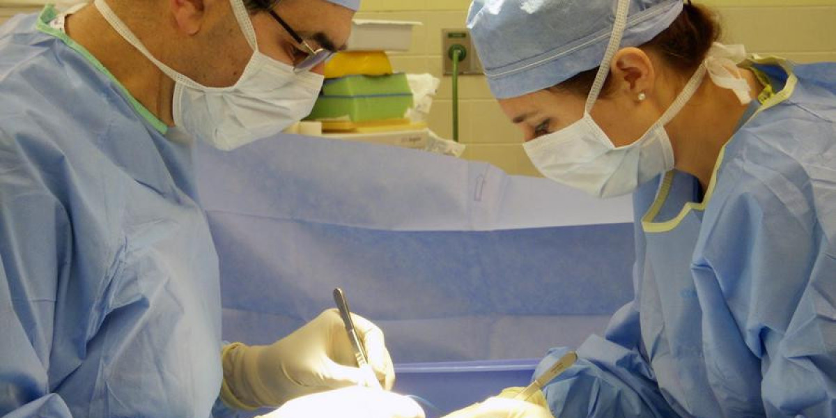 "Patient Experiences with Penile Implants in Dubai"