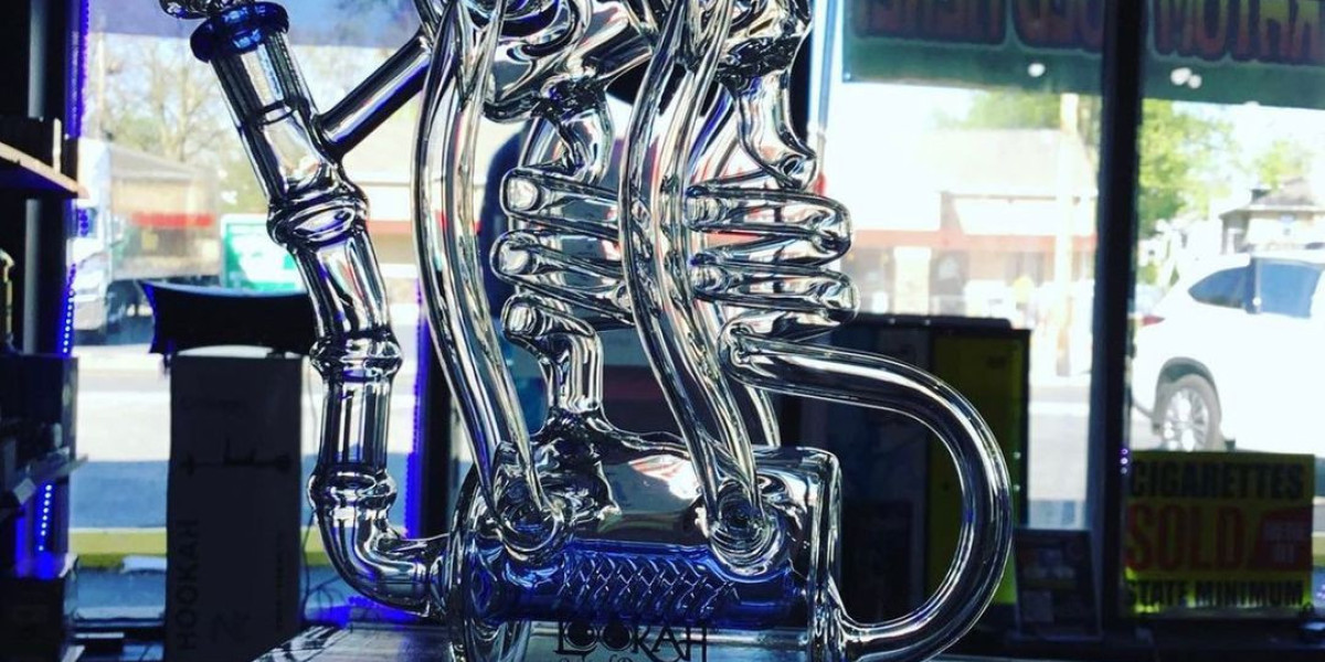 The Future of the Cannabis Smoking Accessories Market and Chinese Bong Brands